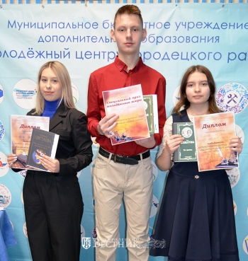 Анна Пошивалова, Михаил Таланов, Виктория Аноприкова