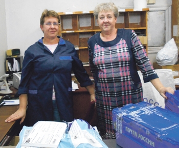 Сёстры Татьяна (слева) и Лариса Зеленовы