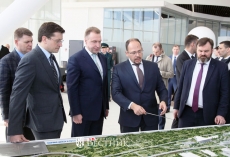 Глеб Никитин презентовал Игорю Шувалову проект Корпоративного университета повышения производительности труда