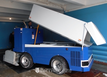 В Ледовый приехала новая машина