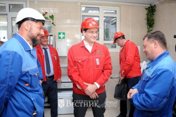 Глеб Никитин: «Химическая промышленность региона - лидер роста» (фотогалерея)