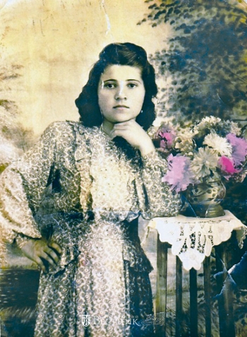 Судьба с завитком хохломы