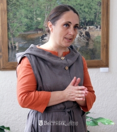 Не просто вышивальщица!