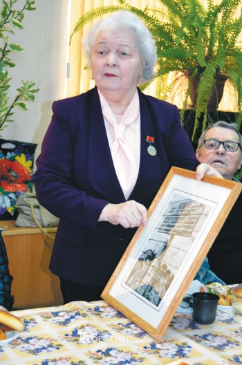 Детство &ndash; за колючей проволокой