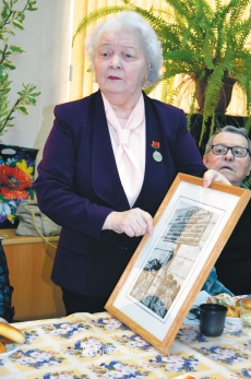 Детство – за колючей проволокой