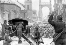 Представлен к званию Героя