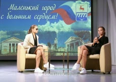 Виват, Дина и Арина!