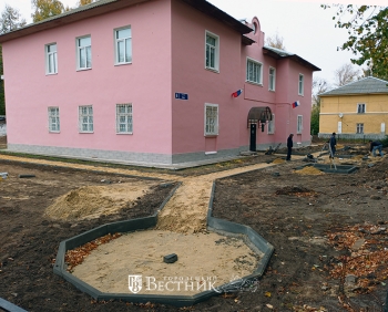 Что происходит в музейном дворике?