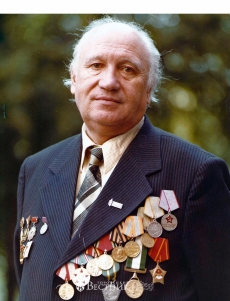 Защитник Сталинграда, фотолетописец, краевед