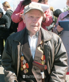 В одном строю с ветеранами