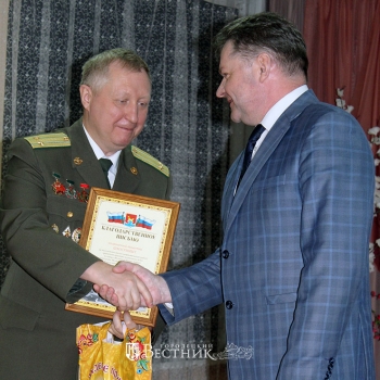 Подвигу героя посвящается