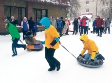 Мороз бодрит, сплочённость греет!